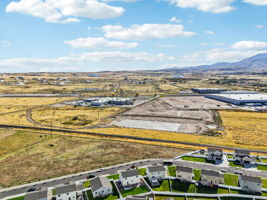 S Sennie Dr-L1110-058