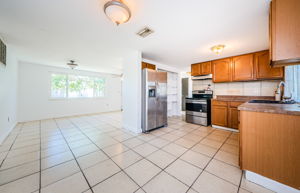 Dining Room 2-2