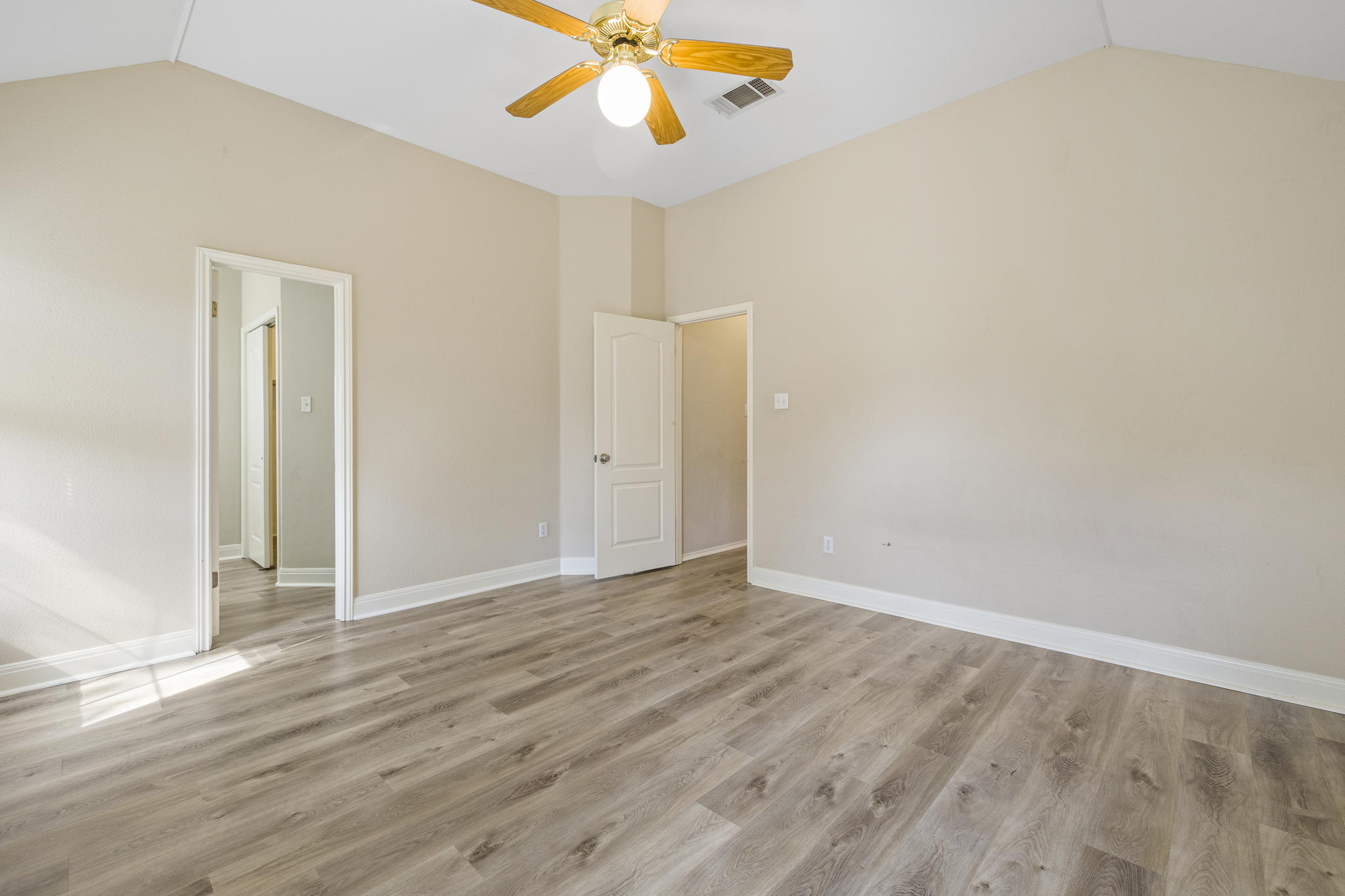 3937 Kristencreek Ln, Round Rock, TX 78681, USA Photo 17