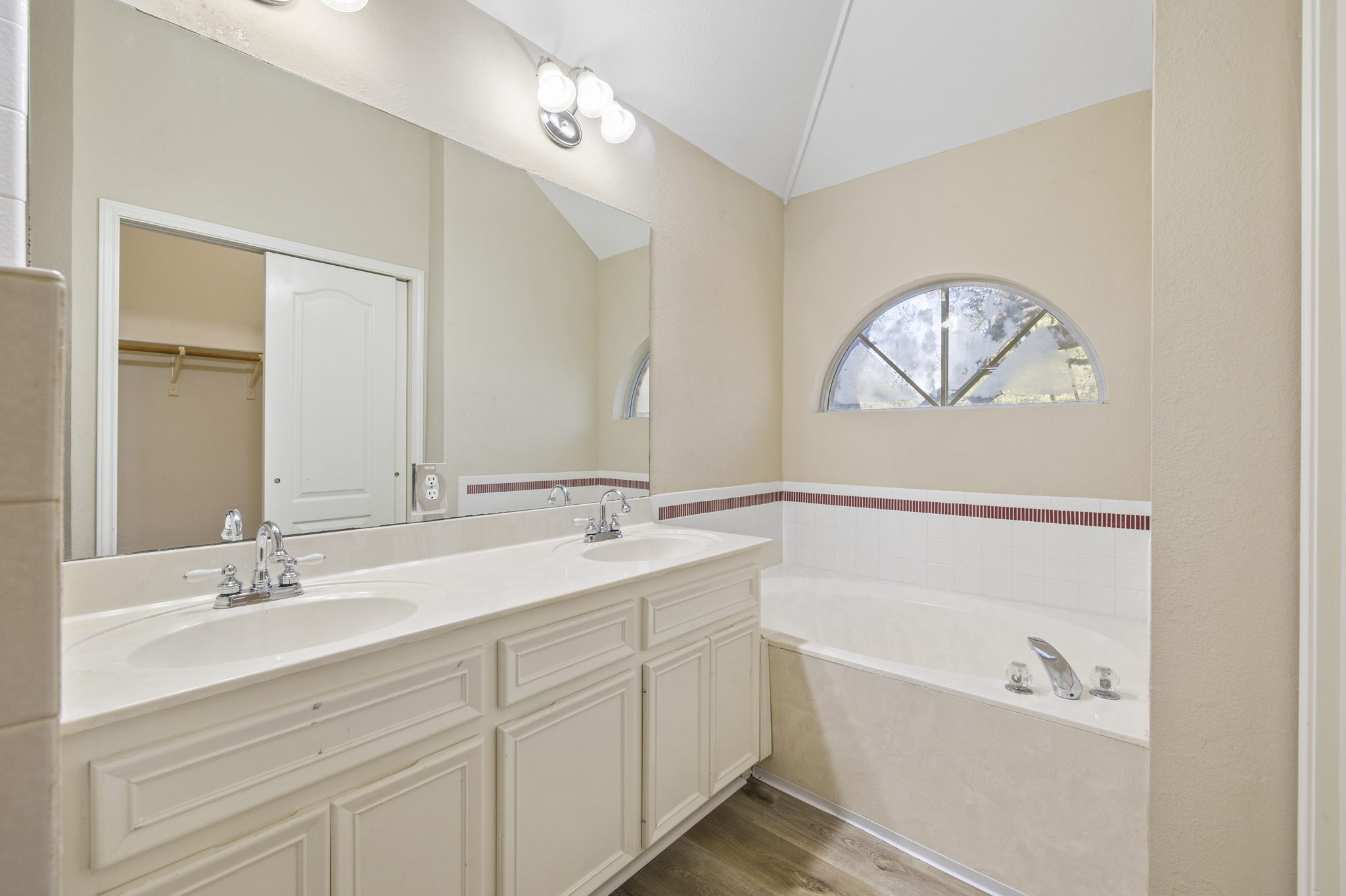 3937 Kristencreek Ln, Round Rock, TX 78681, USA Photo 18