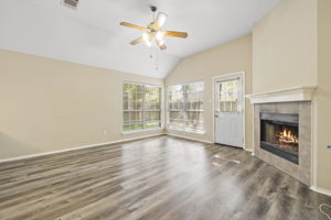 3937 Kristencreek Ln, Round Rock, TX 78681, USA Photo 13