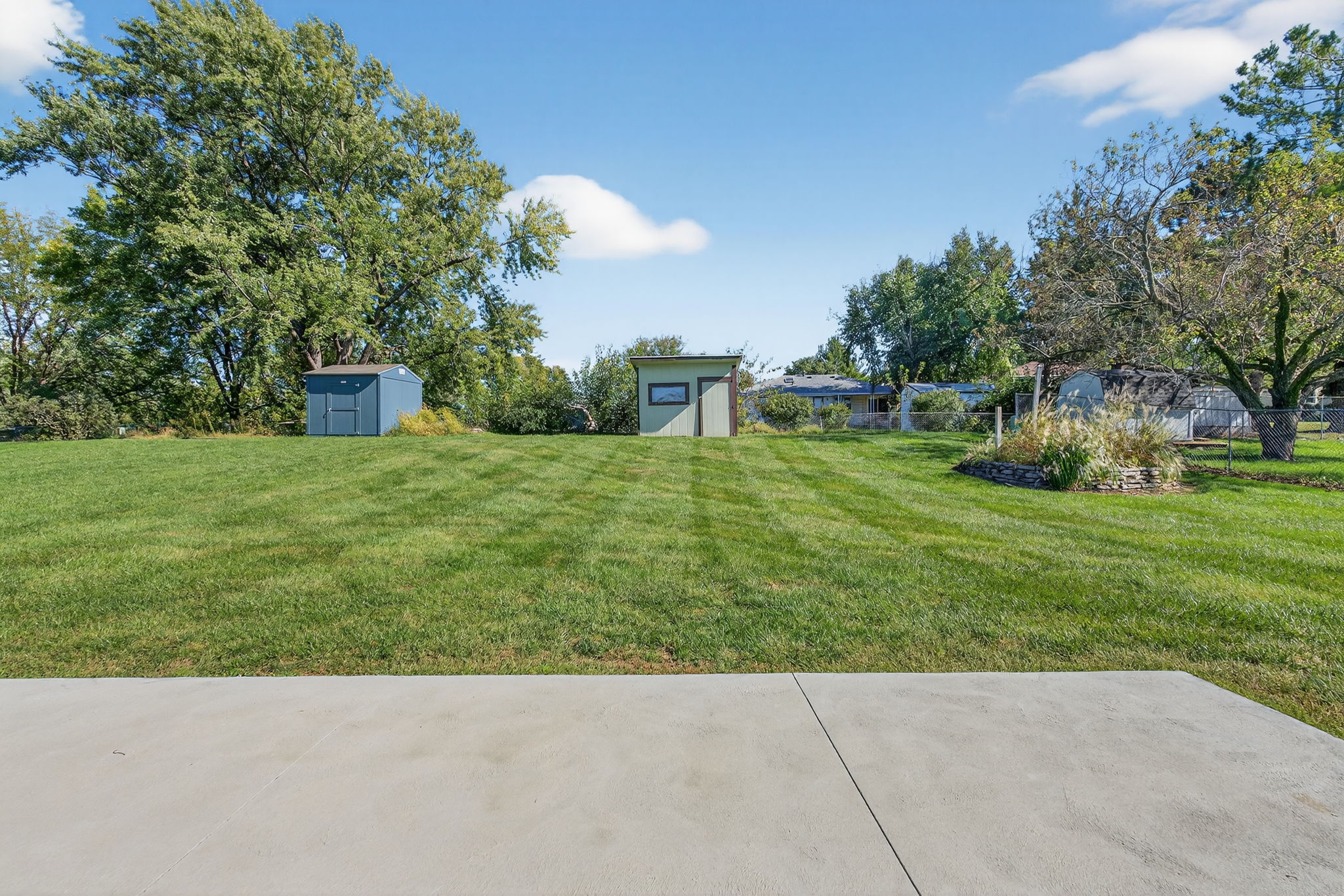 Wow, look at this yard!