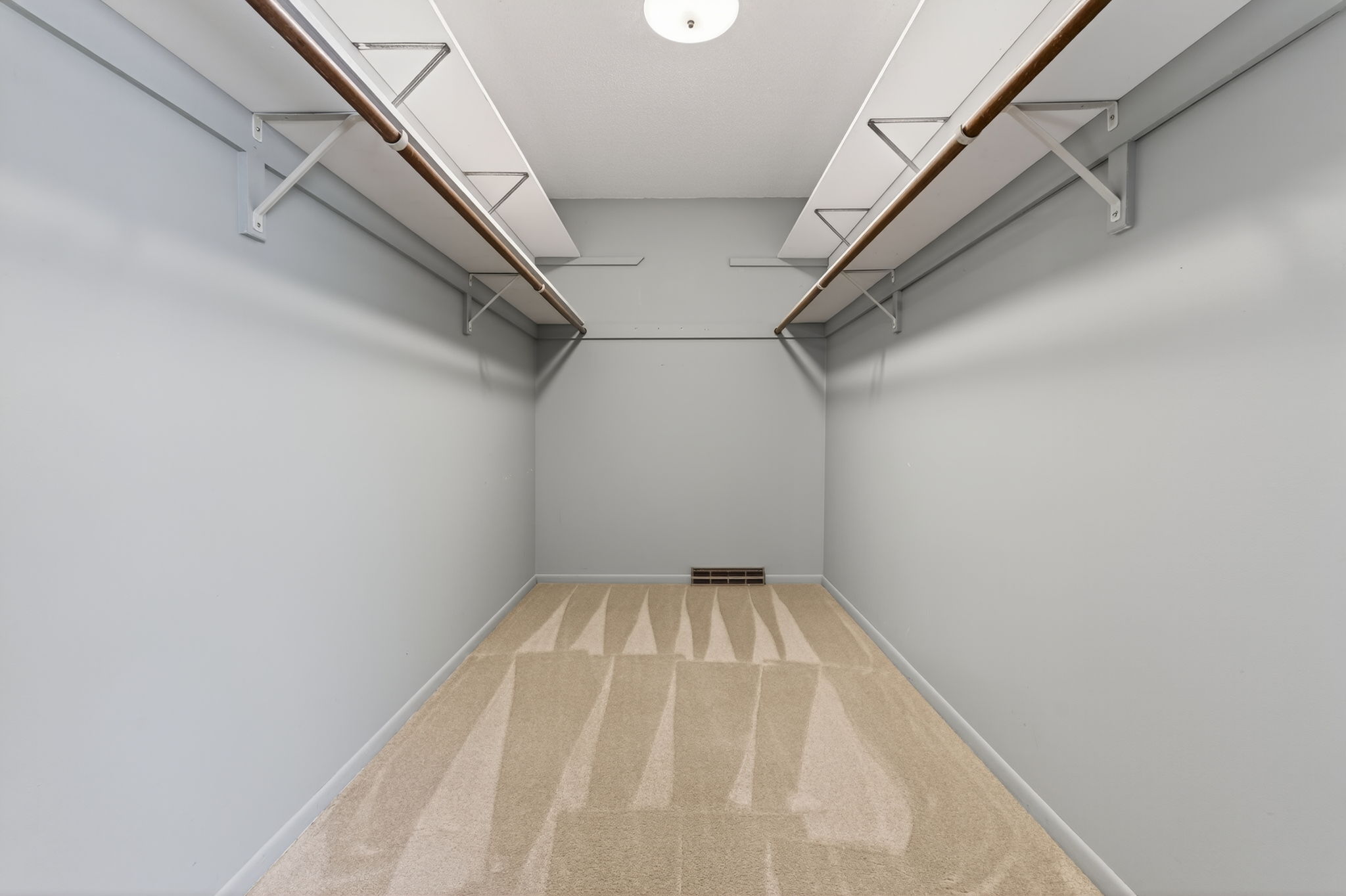 Huge Walk in closet