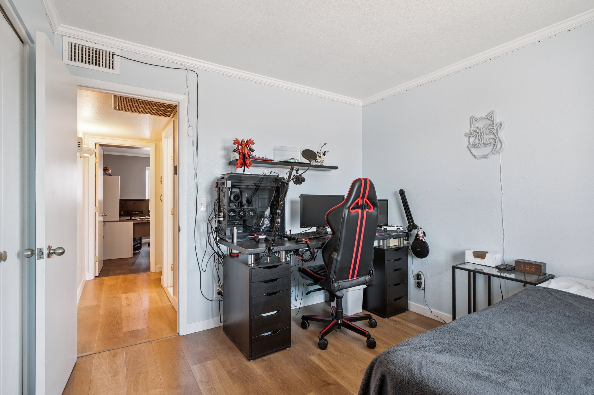 3937 W Sweetwater Ave - 013.jpg