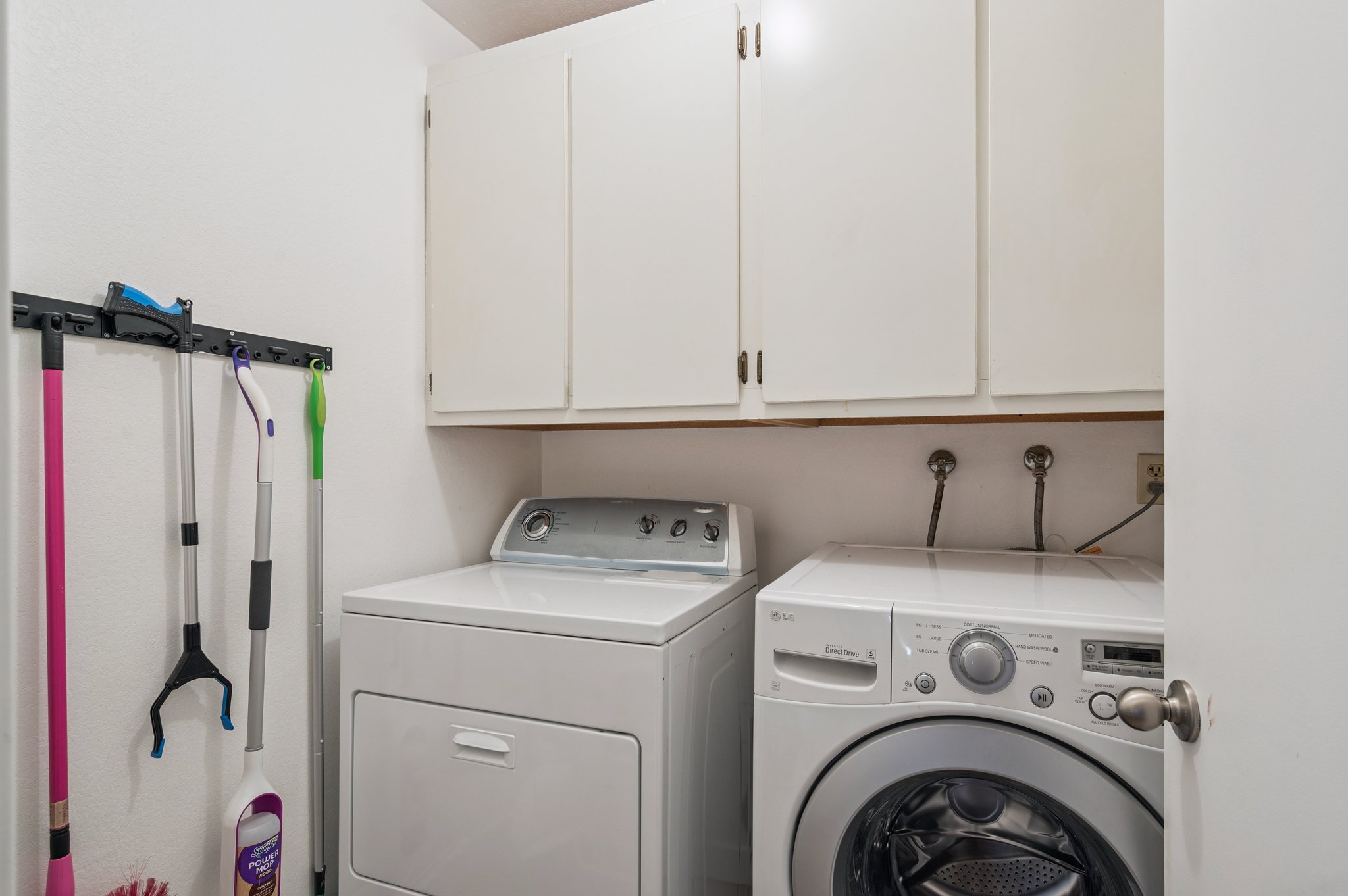 3937 W Sweetwater Ave - 022.jpg