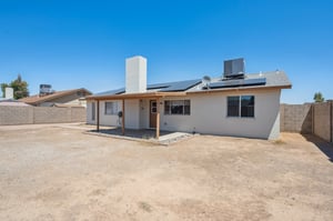 3937 W Sweetwater Ave - 025.jpg