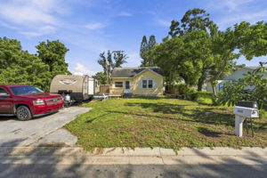 Front Exteriors (7)