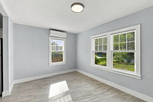 Interiors (5)