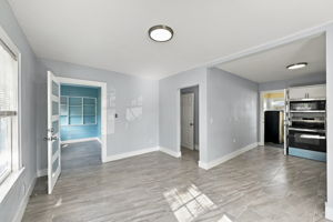 Interiors (7)