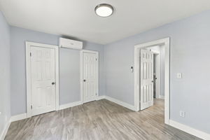 Interiors (13)