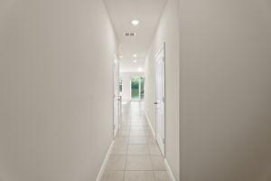  Photo 34