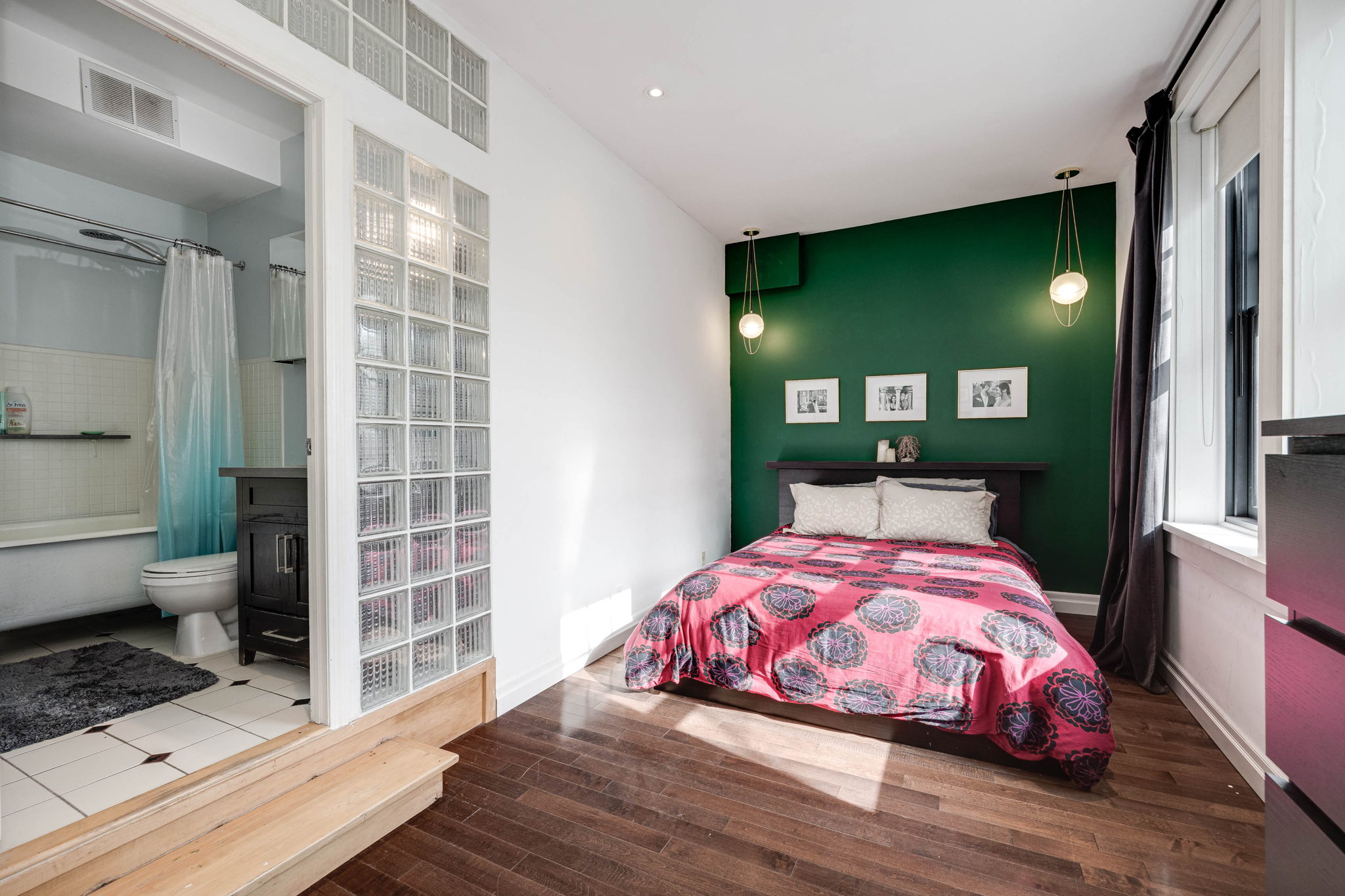 Toronto property showcase — delivered property photograph 19