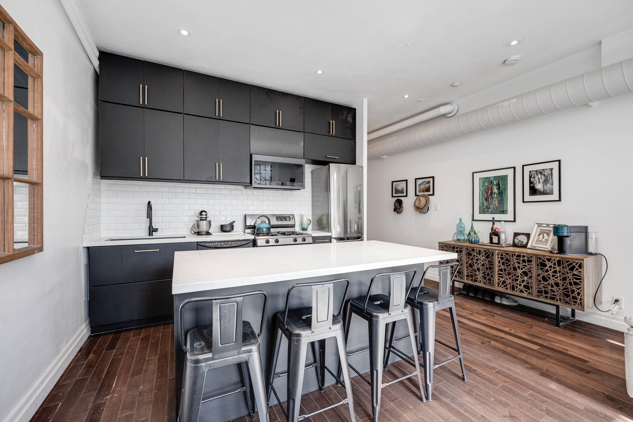 Toronto property showcase — delivered property photograph 9