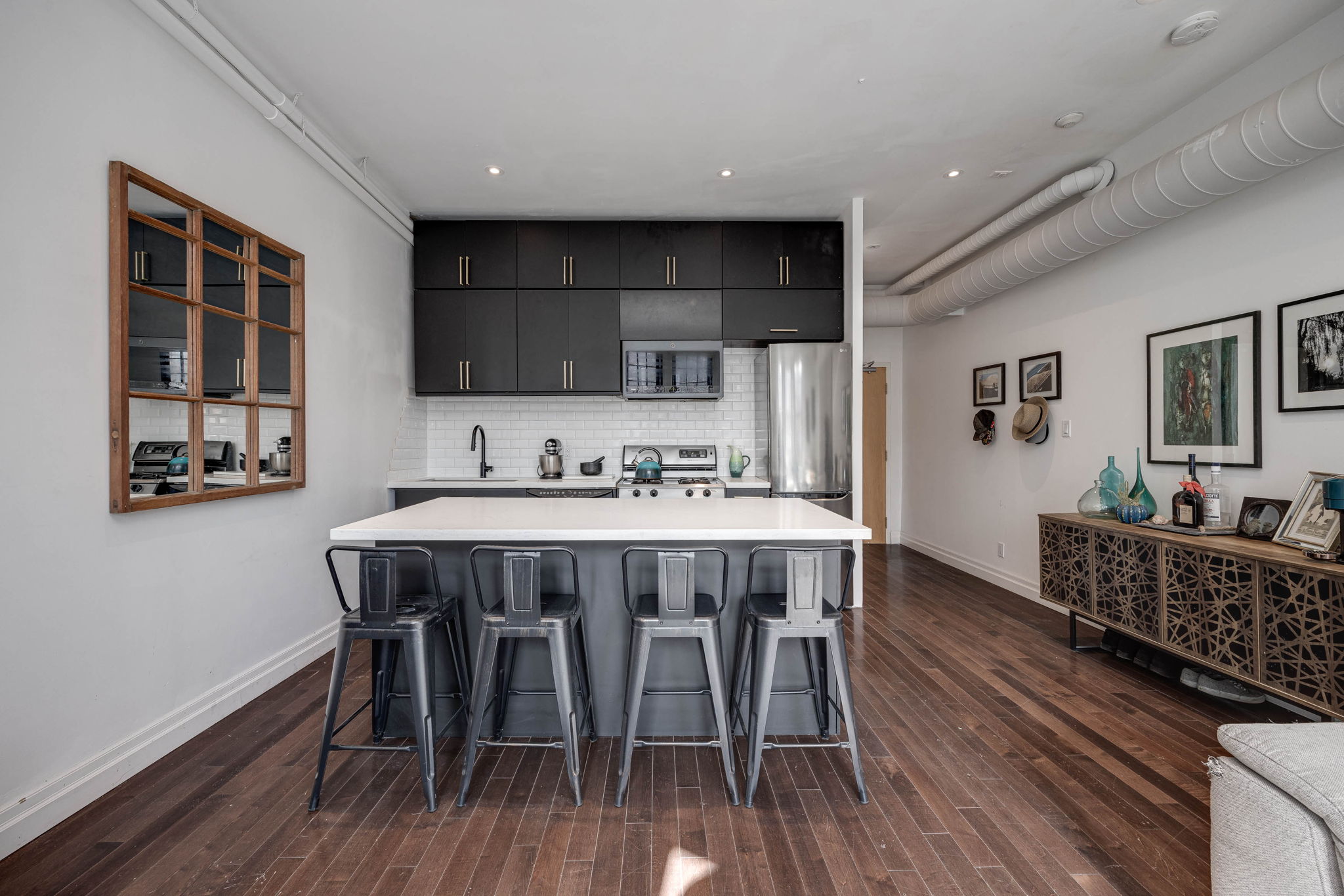 Toronto property showcase — delivered property photograph 8