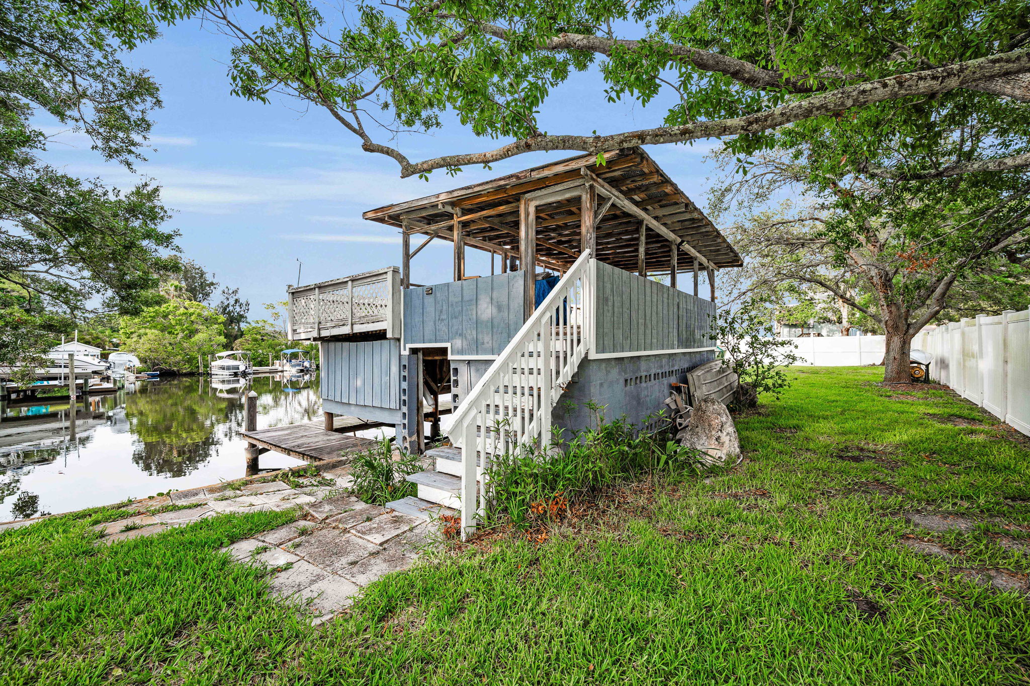 Boat House3