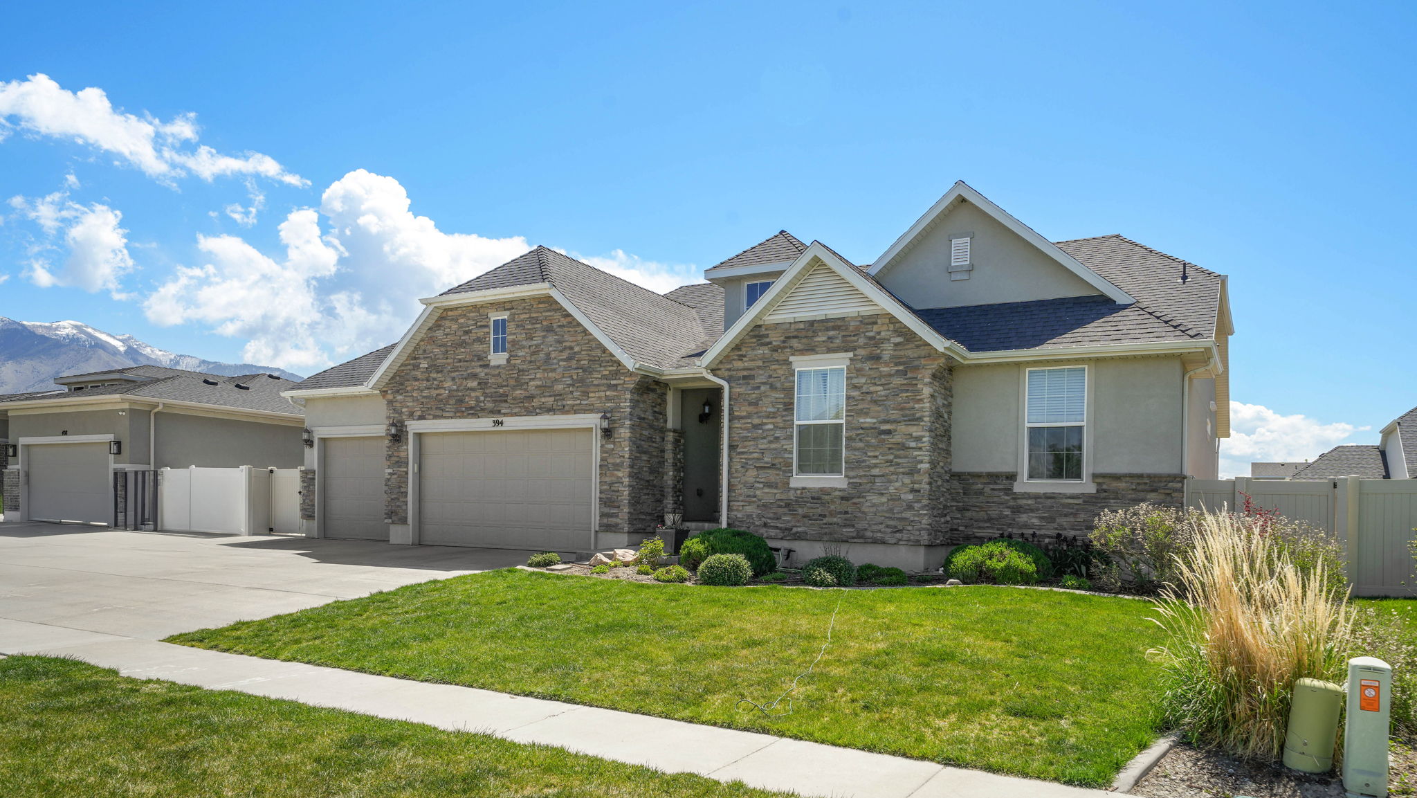 394 Rockwood Way, Stansbury Park, UT 84074, USA Photo 2
