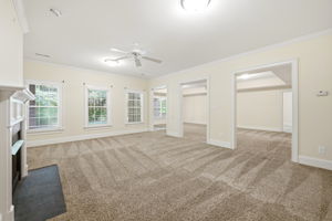 Photo 44