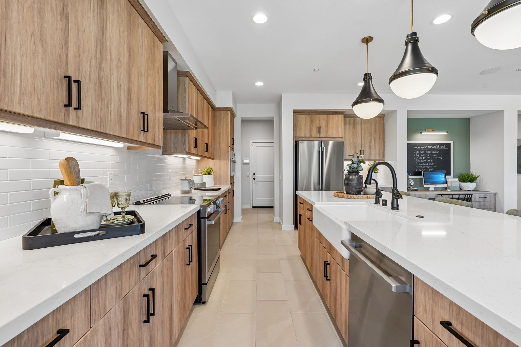 39403 Saddle Dr-S0409-018