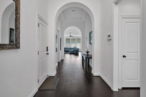 Entry/Foyer