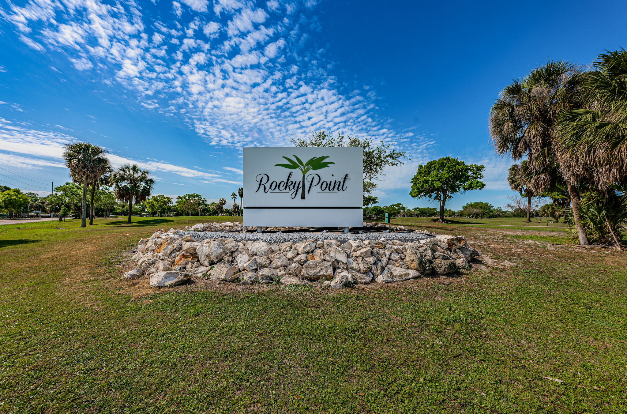 10-Rocky Point Golf Course Sign