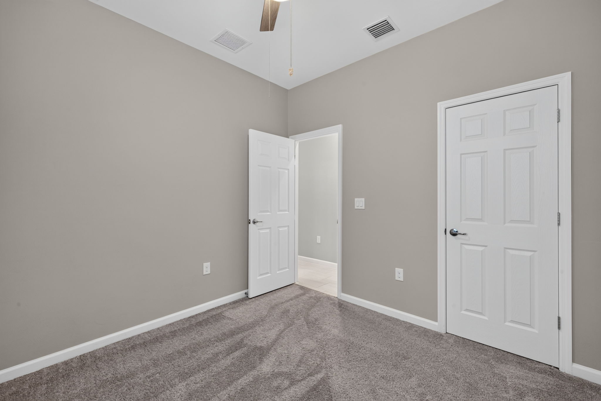 Guest Bedroom 2 - 2 of 2