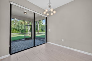 Dining Room 2 of 3