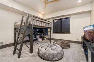  Photo 37