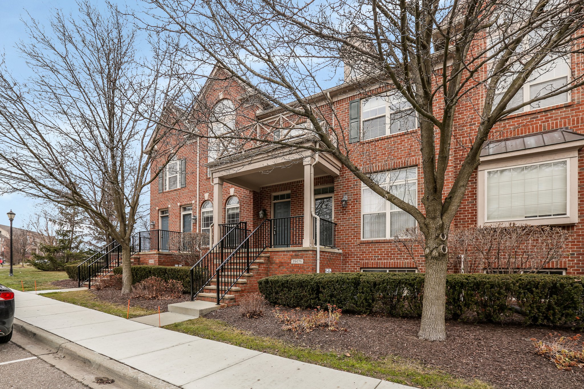  39478 Springwater Dr, Northville, MI 48168, US Photo 27