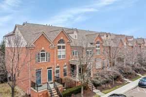  39478 Springwater Dr, Northville, MI 48168, US Photo 30