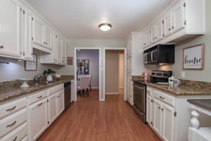 3949 Mulberry Dr, Concord, CA 94519, USA Photo 4
