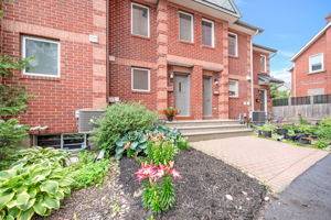  Photo 0