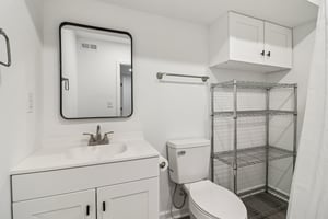 Colchester Dr-S0212-062.jpg