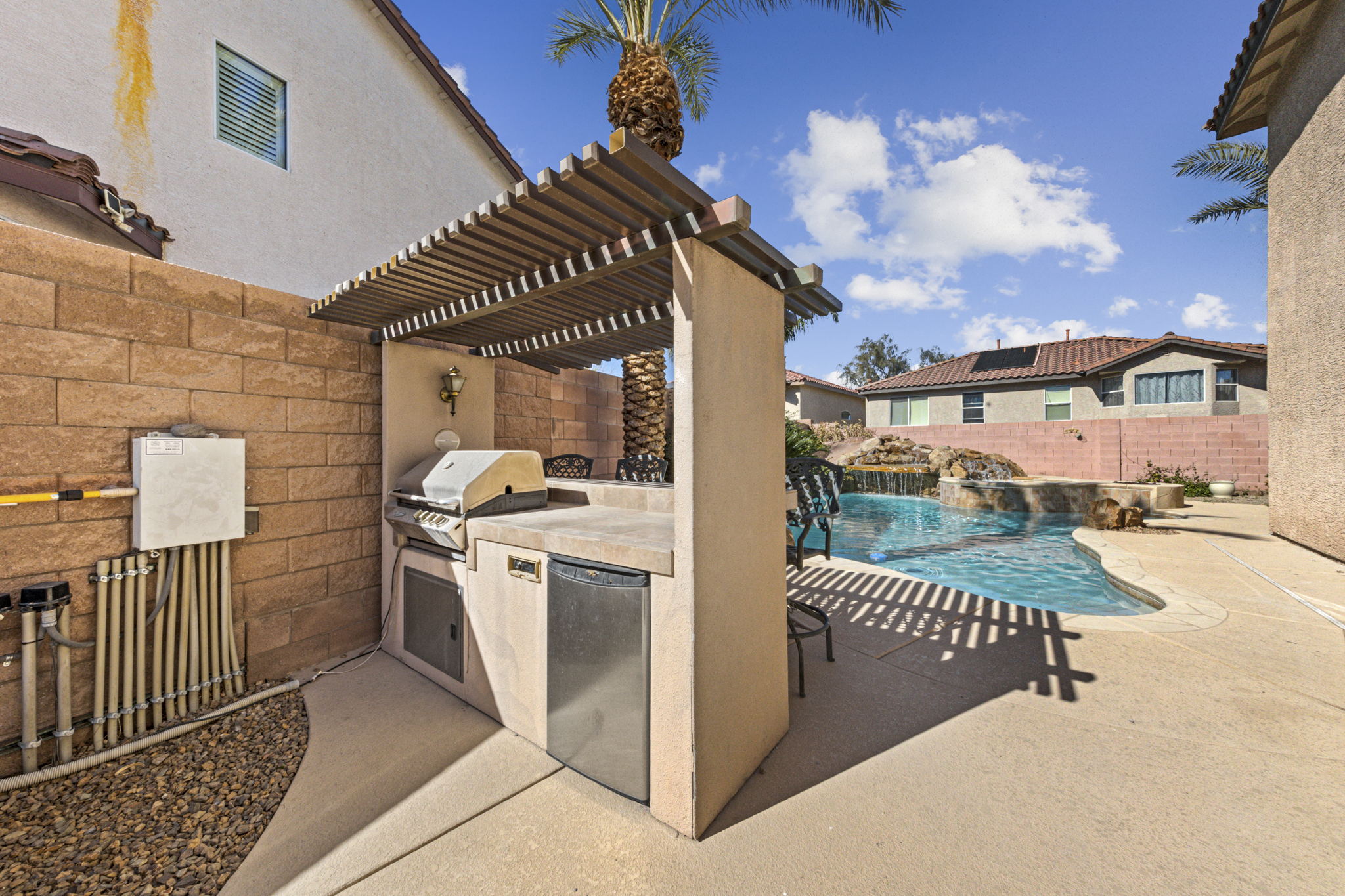 395 Glocker Ct, Henderson, NV 89012, USA Photo 6