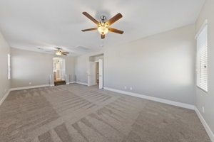 395 Glocker Ct, Henderson, NV 89012, USA Photo 37