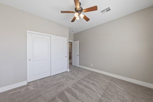395 Glocker Ct, Henderson, NV 89012, USA Photo 32