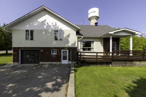  Photo 0