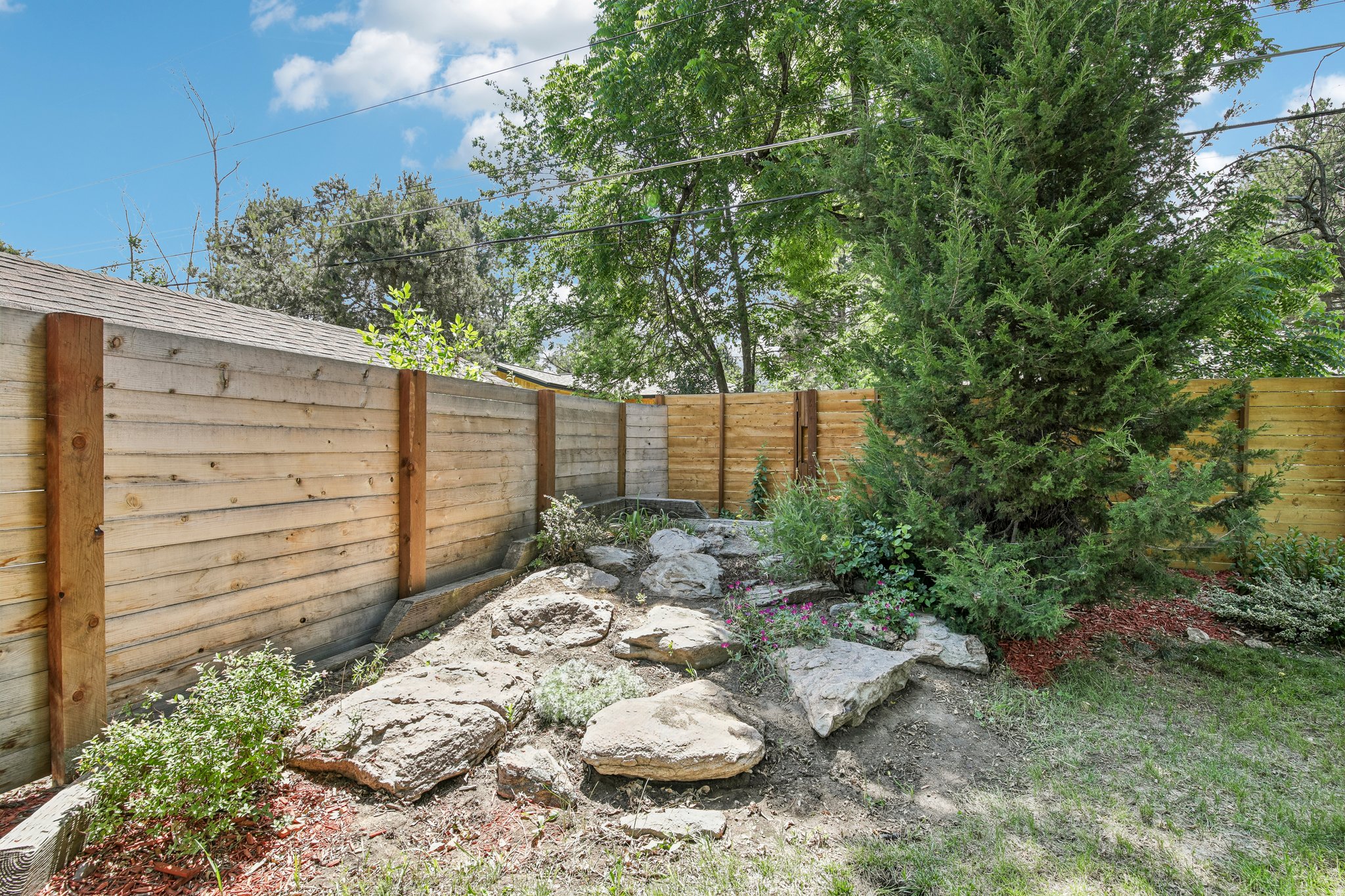 S Olive Way-S2306-035.jpg