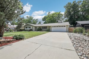 S Olive Way-S2306-003.jpg
