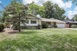S Olive Way-S2306-005.jpg