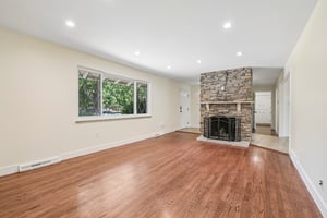 S Olive Way-S2306-010.jpg