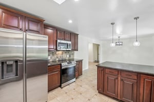 S Olive Way-S2306-016.jpg