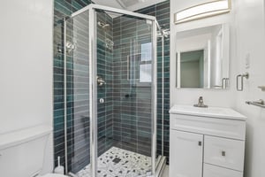S Olive Way-S2306-025.jpg