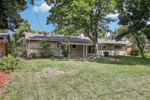 S Olive Way-S2306-041.jpg