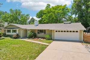 S Olive Way-S2306-043.jpg