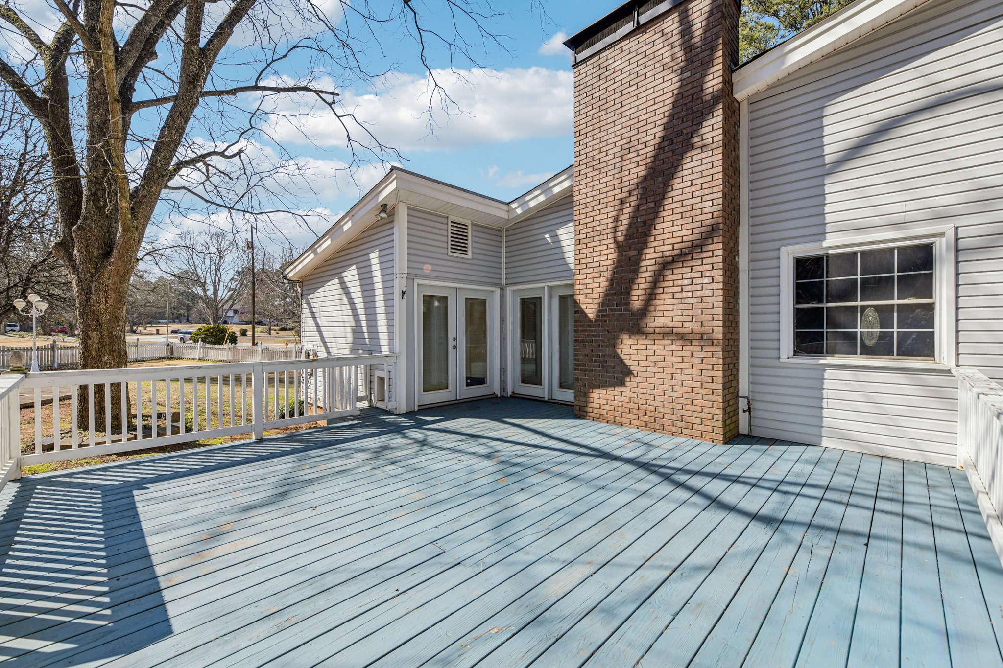 Joyce Ct SE-S1002-036.jpg