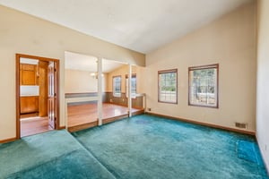 Joyce Ct SE-S1002-008.jpg