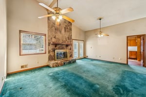 Joyce Ct SE-S1002-009.jpg