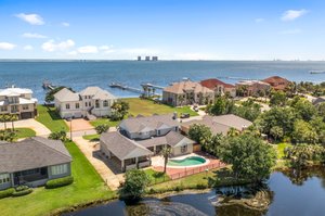 3950 W Madura Rd, Gulf Breeze, FL 32563, USA Photo 6