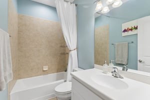 3951 N Washtenaw Ave_010.jpg