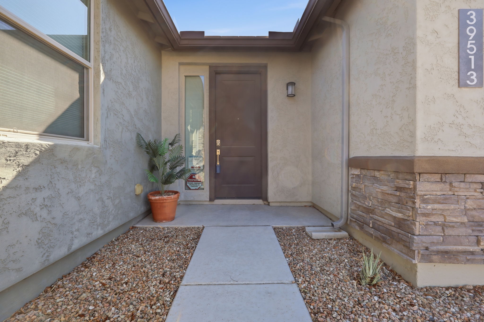 Front Entry Detail